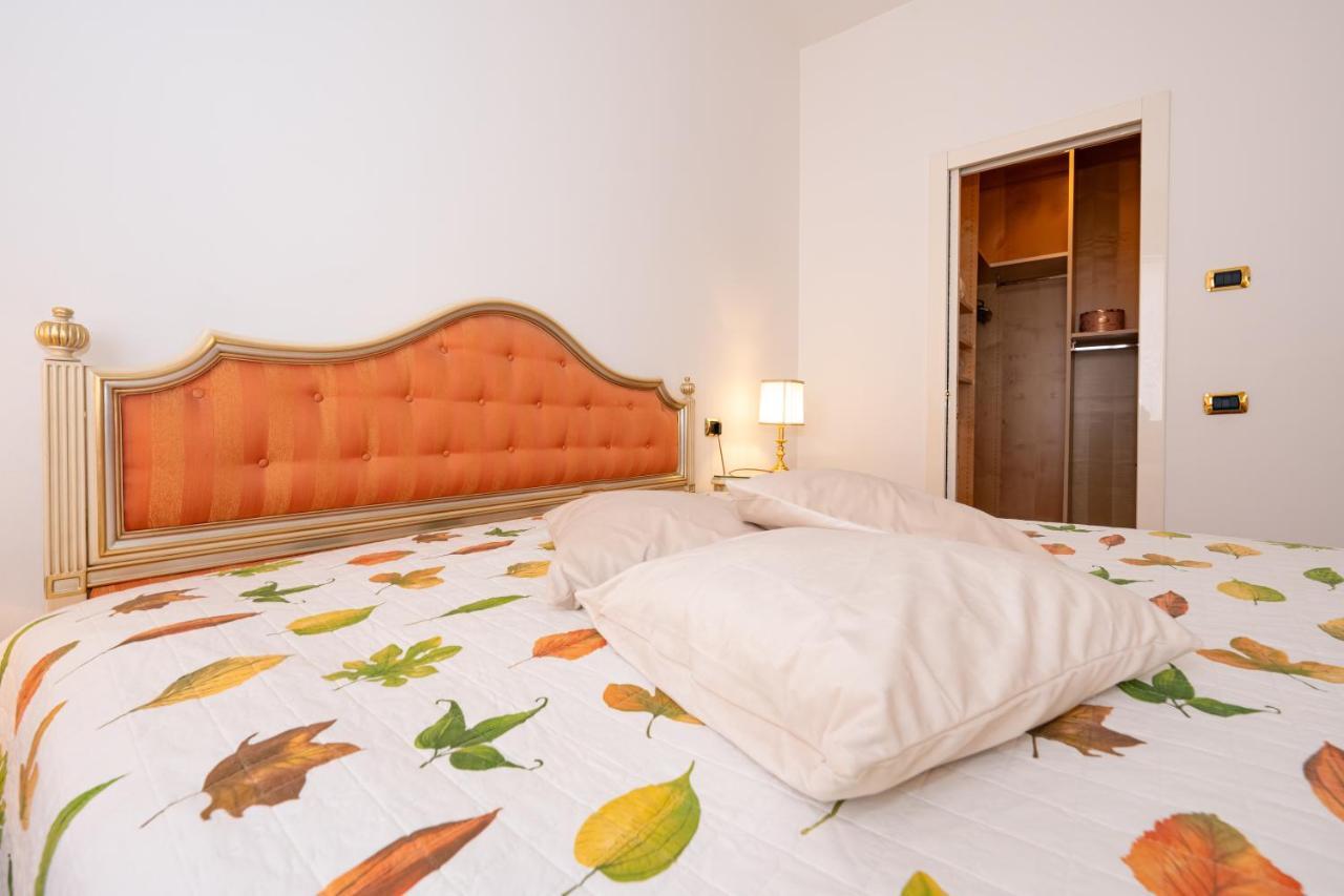 Como City View Apartment ภายนอก รูปภาพ