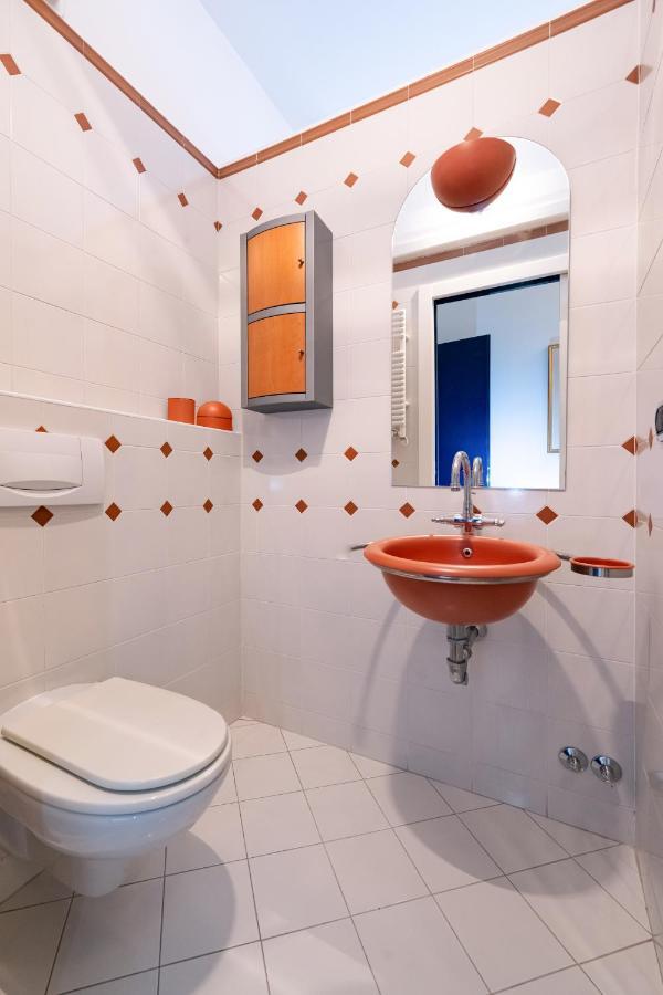 Como City View Apartment ภายนอก รูปภาพ